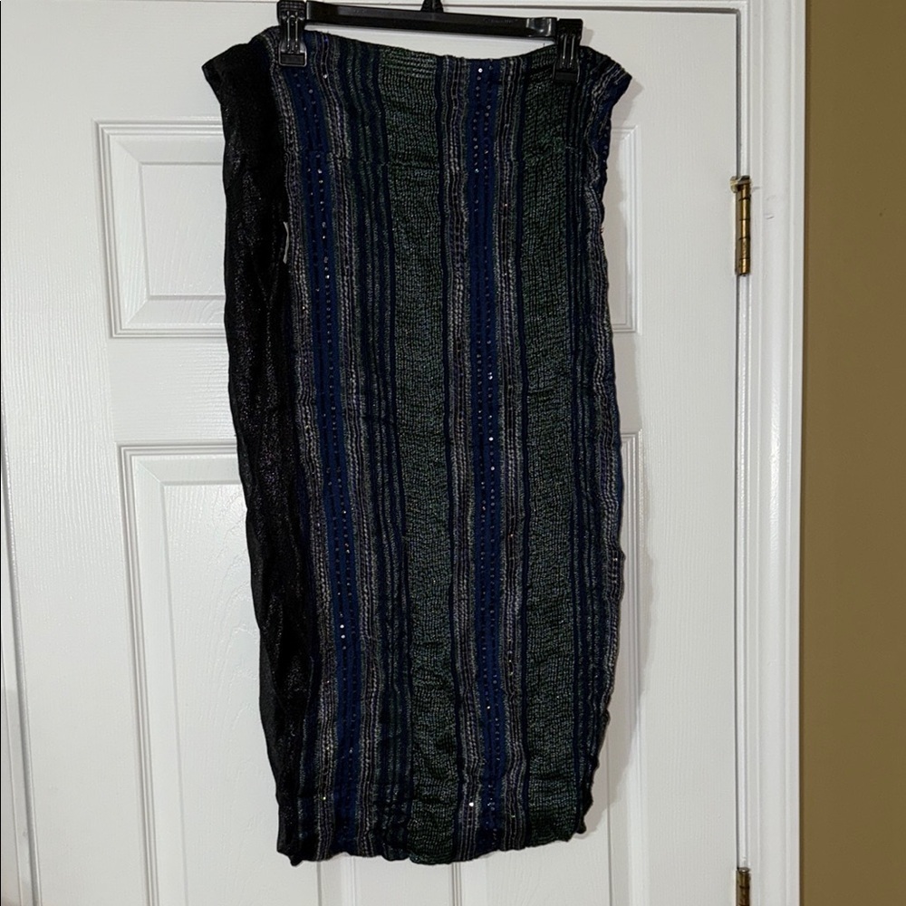 Assorted Scarves Collection - Picture 10 of 12
